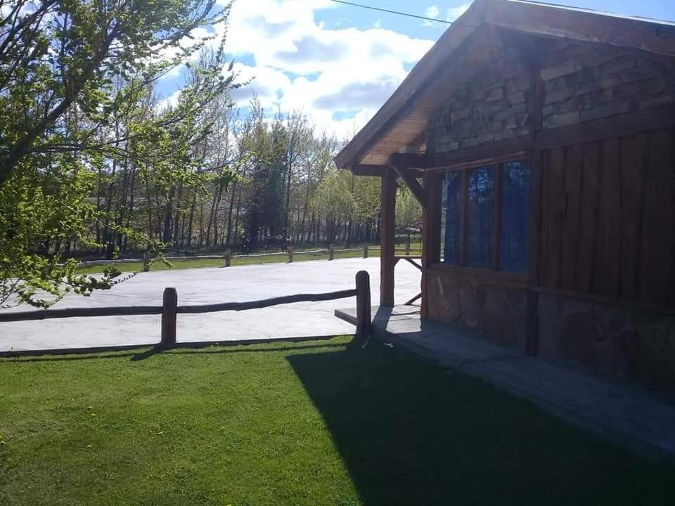 Hosteria & Cabanas Rio Fenix Perito Moreno Kültér fotó